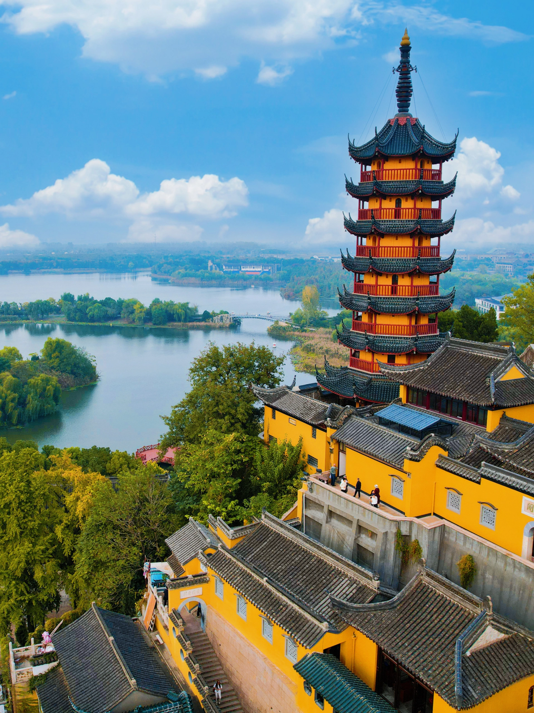 科普展现:中国十大名寺（中国十大名寺庙）